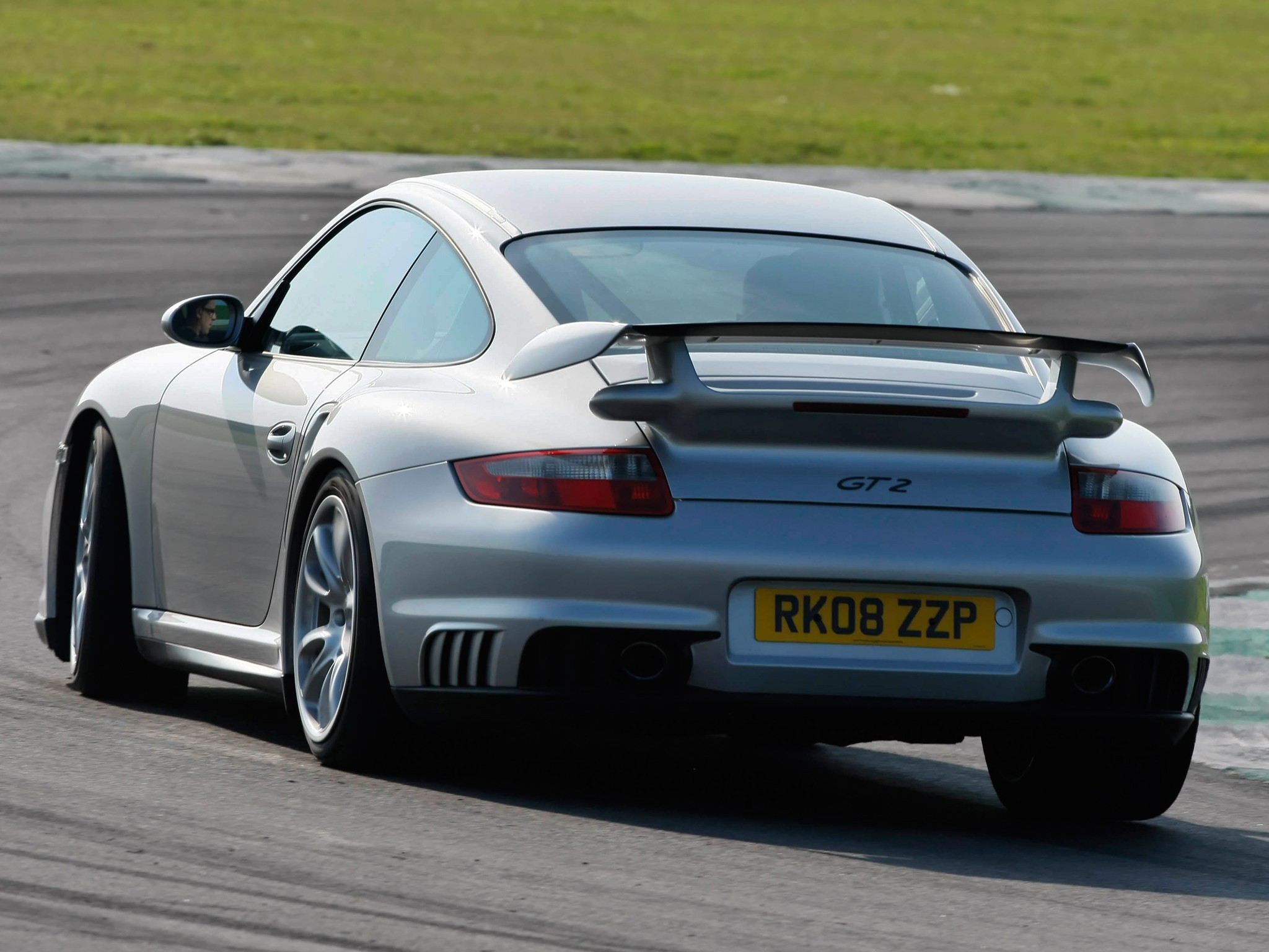 Porsche 911 Gt2 photo 5