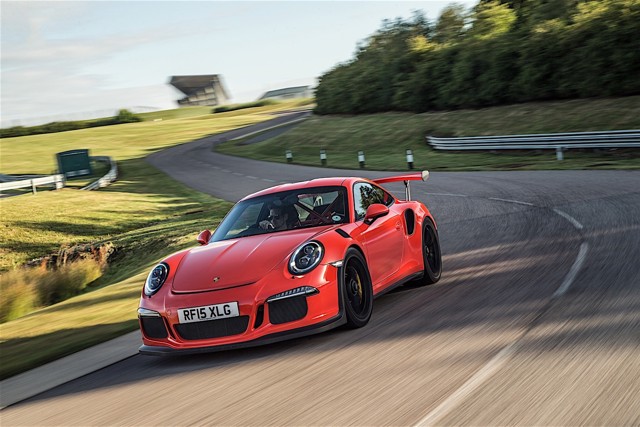 Porsche 911 Gt3 Rs photo 4