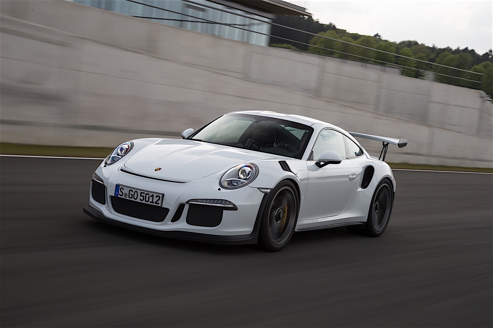 Porsche 911 Gt3 Rs photo 25