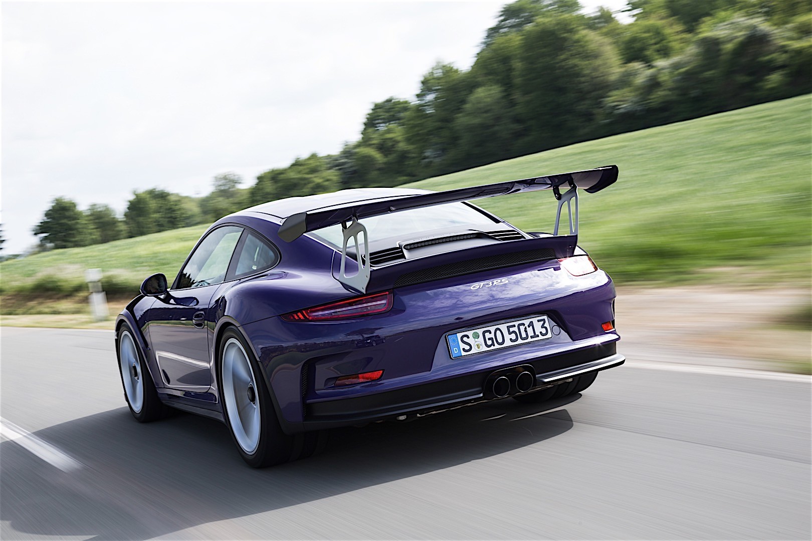 Porsche 911 Gt3 Rs photo 36