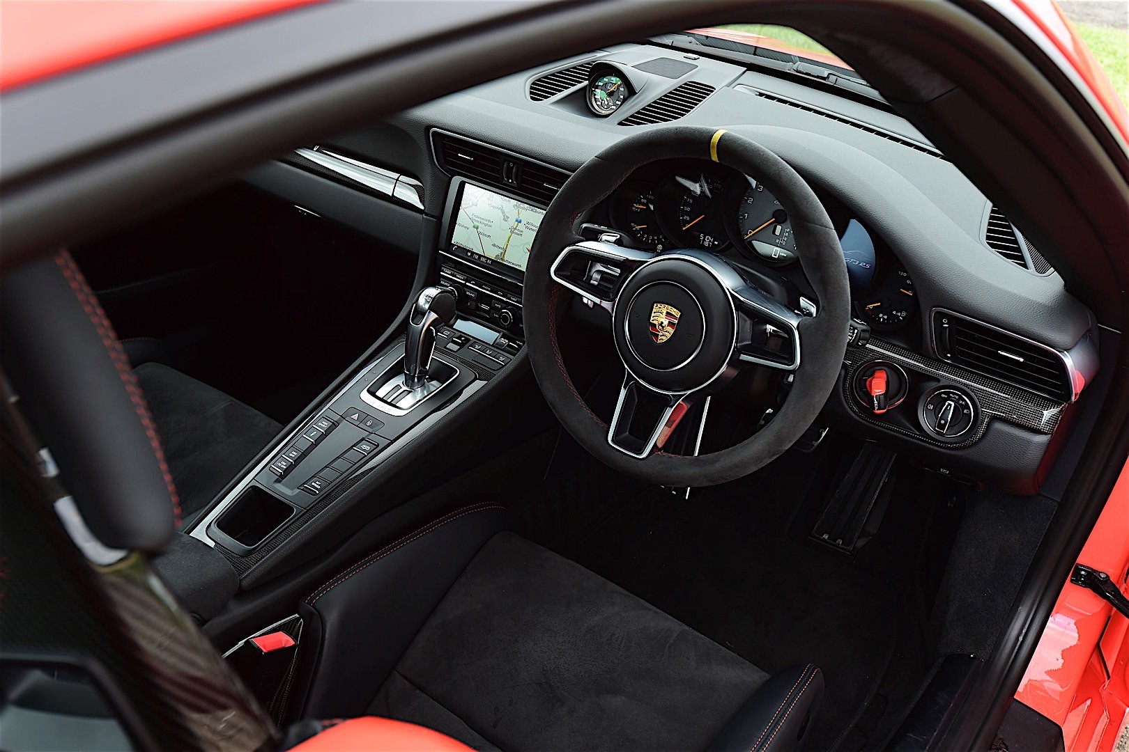 Porsche 911 Gt3 Rs photo 59