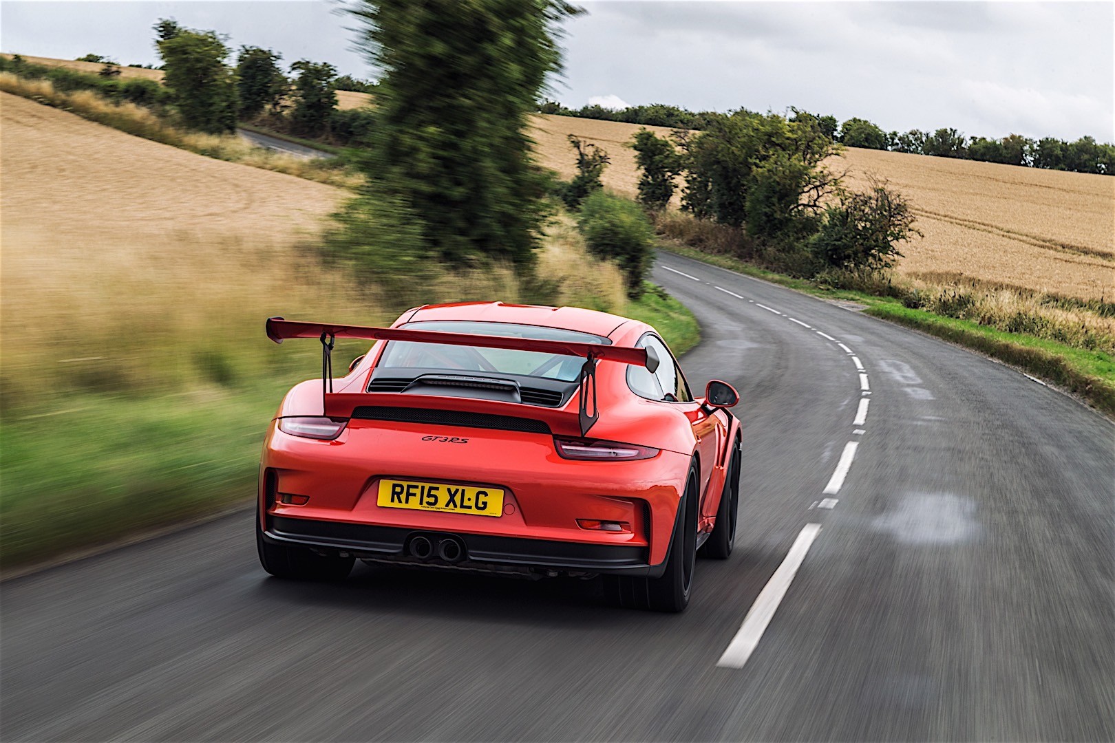 Porsche 911 Gt3 Rs photo 42