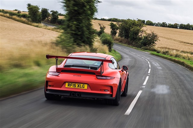 Porsche 911 Gt3 Rs photo 42