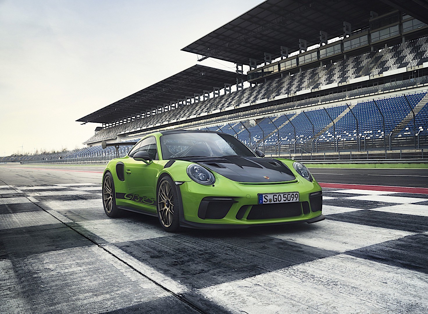 Porsche 911 Gt3 Rs photo 10