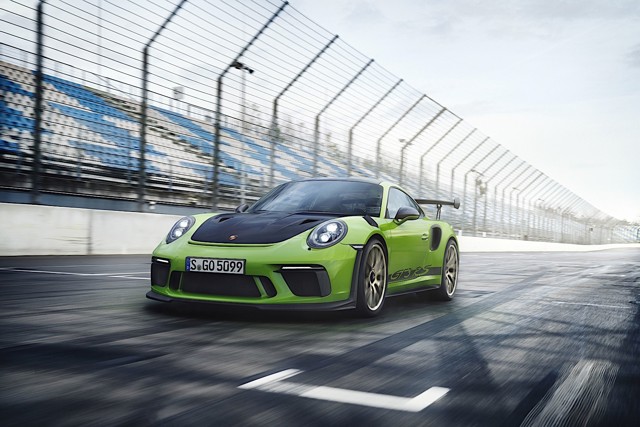 Porsche 911 Gt3 Rs photo 11