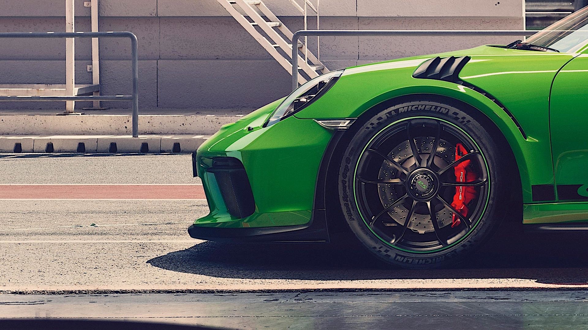 Porsche 911 Gt3 Rs photo 23