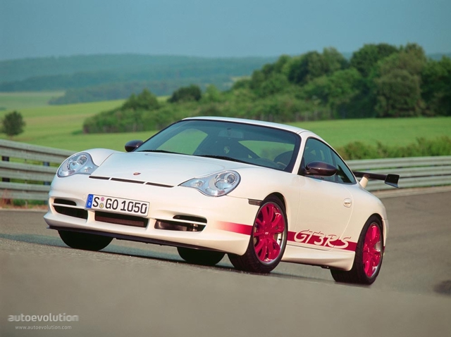 Porsche 911 Gt3 Rs photo 3