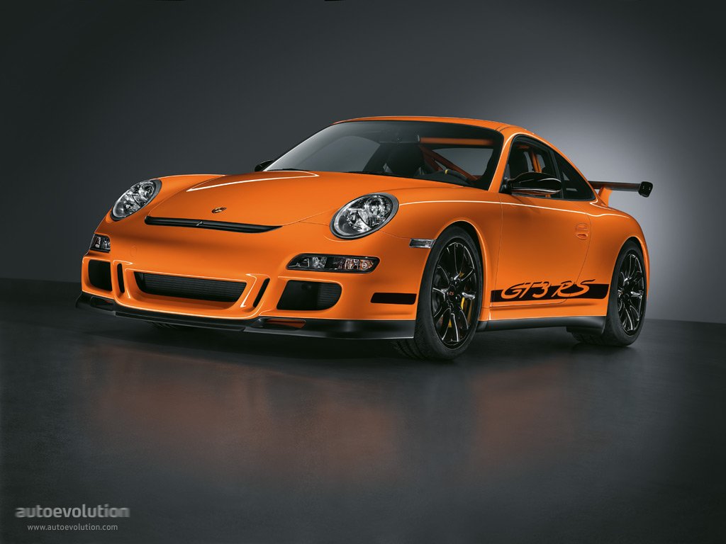 PORSCHE 911 GT3 RS