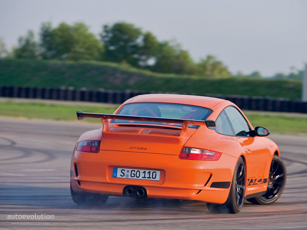 Porsche 911 Gt3 Rs photo 5