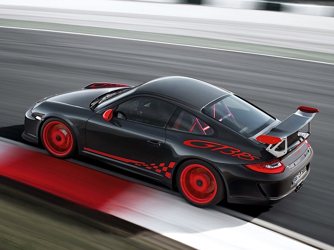 Porsche 911 Gt3 Rs photo 14