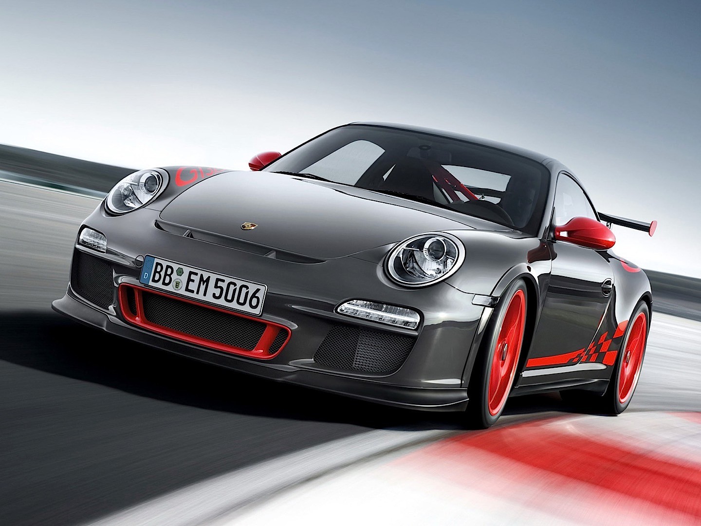 Porsche 911 Gt3 Rs photo 15