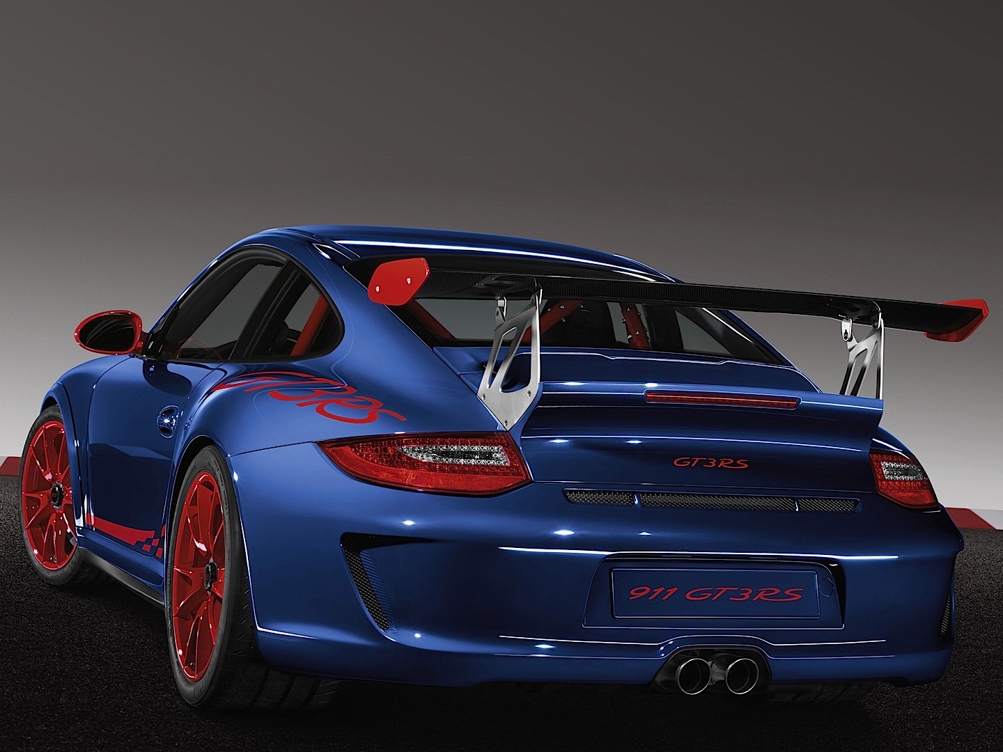 Porsche 911 Gt3 Rs photo 24