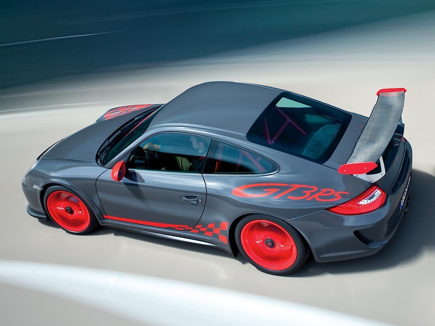 PORSCHE 911 GT3 RS