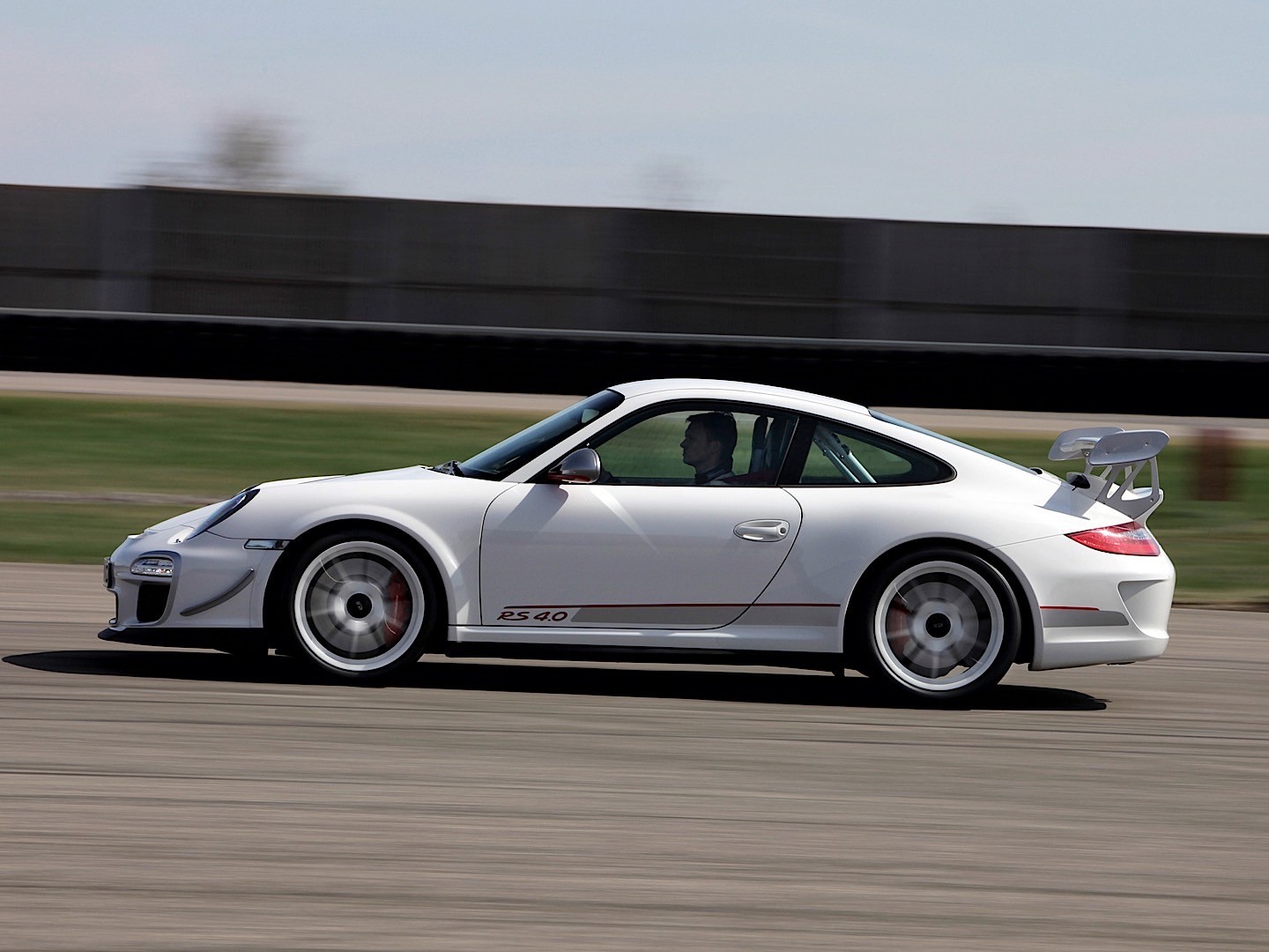 Porsche 911 Gt3 Rs photo 15