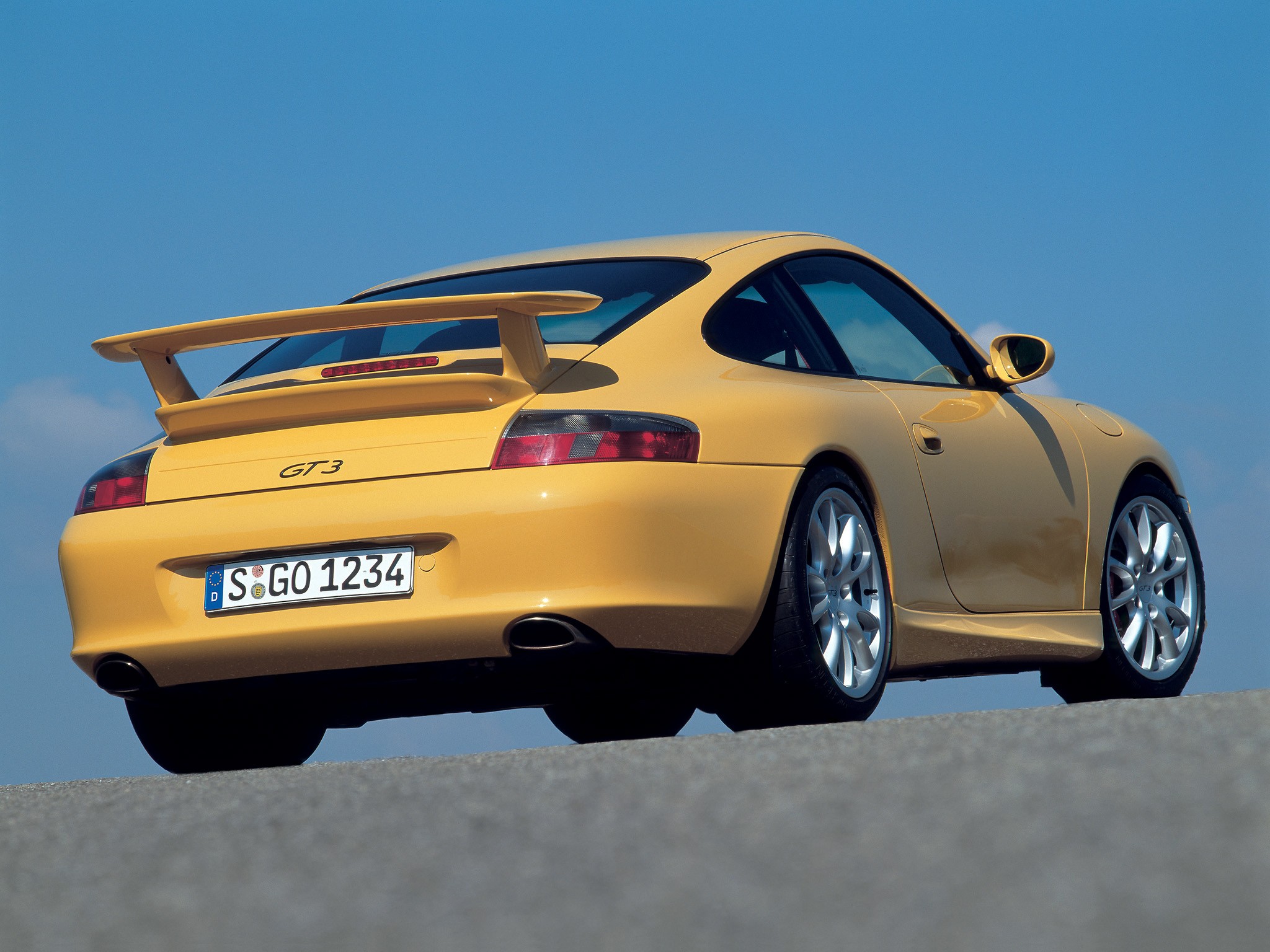 Porsche 911 Gt3 photo 21
