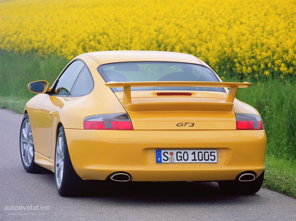 Porsche 911 Gt3 photo 4