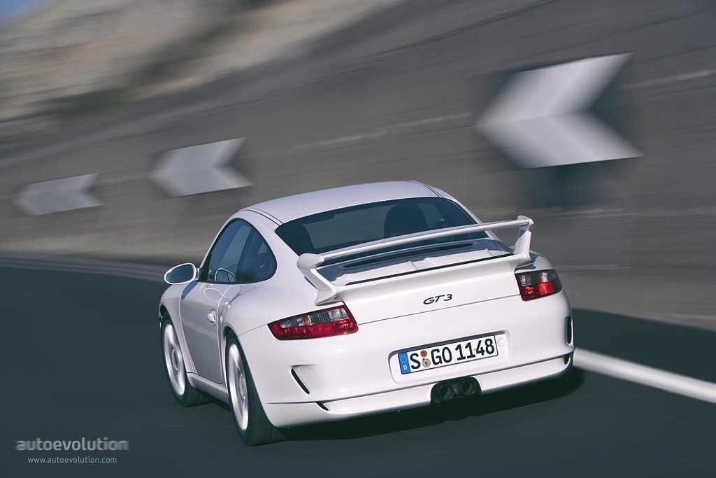 Porsche 911 Gt3 photo 10
