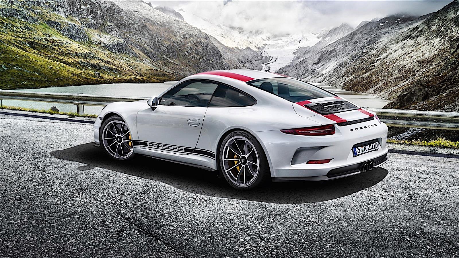 Porsche 911 R photo 6
