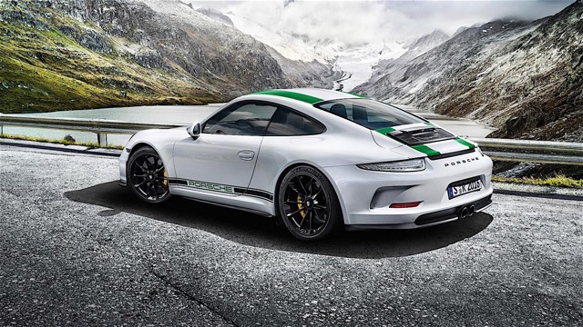 Porsche 911 R photo 10