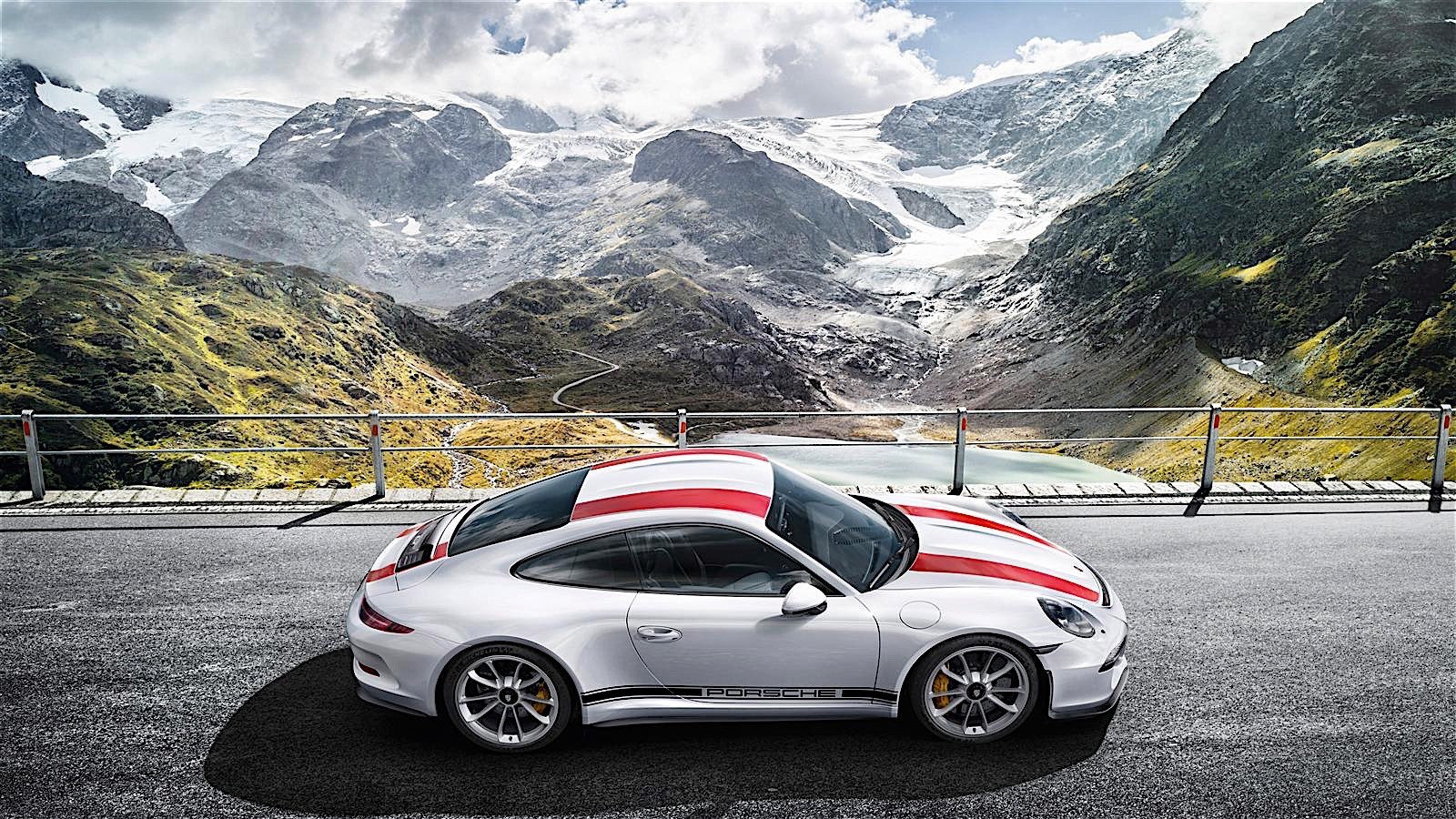 Porsche 911 R photo 14