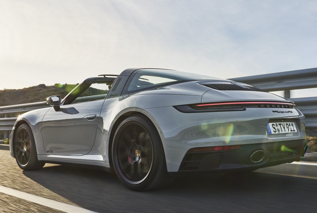 Porsche 911 Targa 4 Gts photo 6