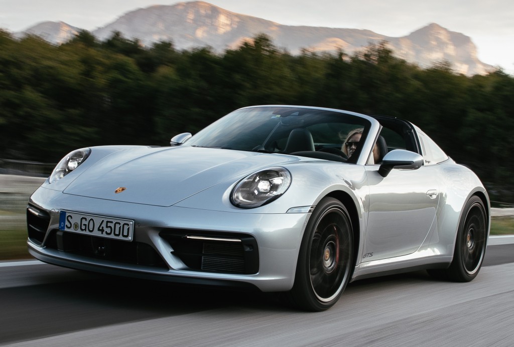 Porsche 911 Targa 4 Gts photo 18