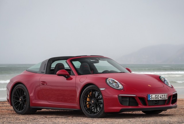 Porsche 911 Targa 4 Gts photo 36
