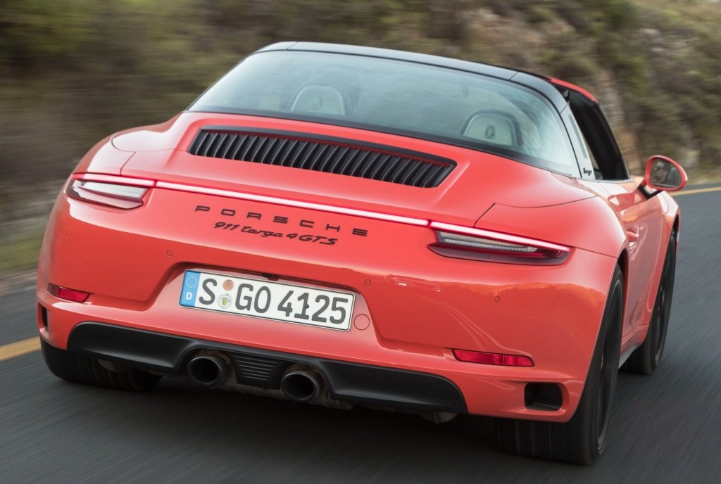 Porsche 911 Targa 4 Gts photo 42