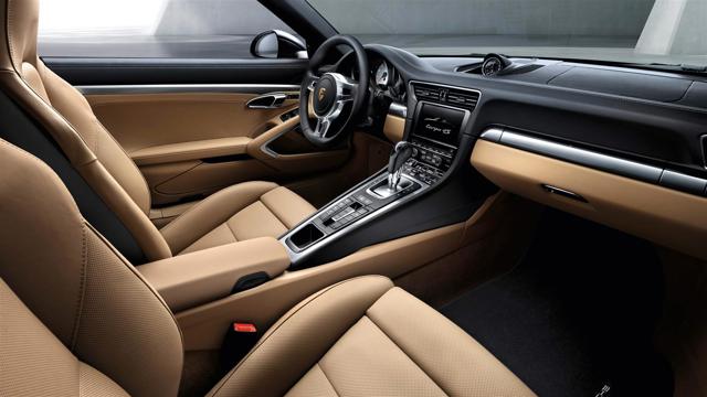 Porsche 911 Targa 4 photo 32