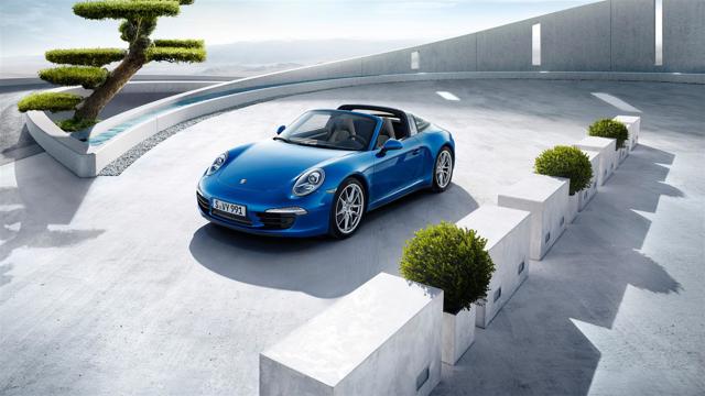 Porsche 911 Targa 4 photo 16