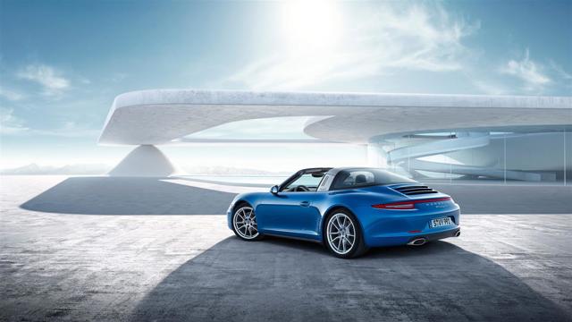Porsche 911 Targa 4 photo 17
