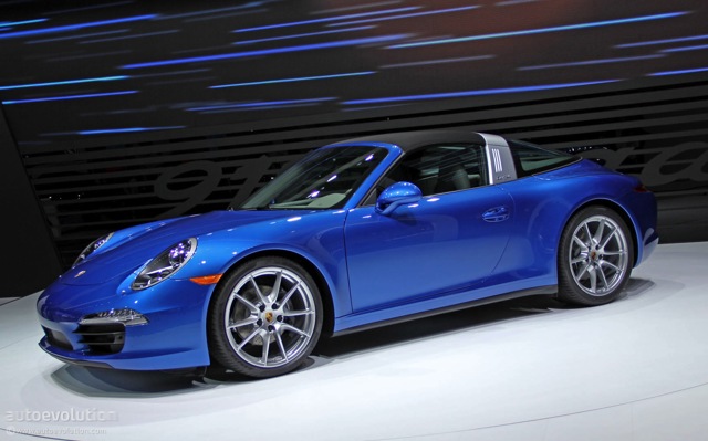 Porsche 911 Targa 4 photo 9