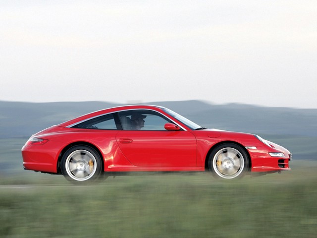 Porsche 911 Targa 4 photo 17