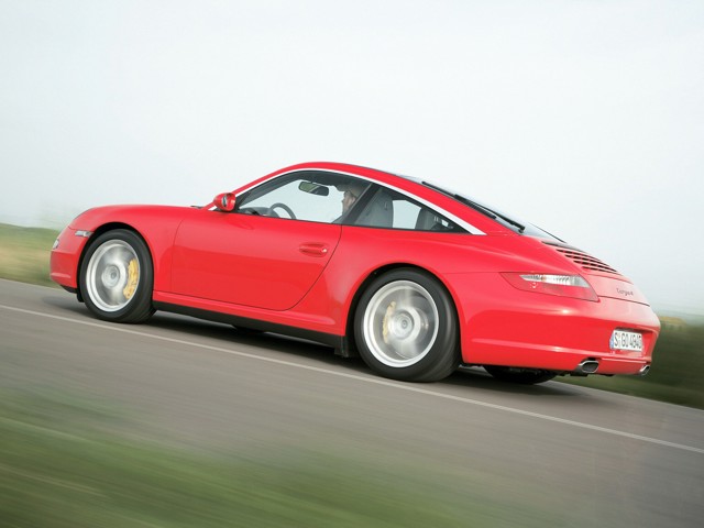 Porsche 911 Targa 4 photo 22
