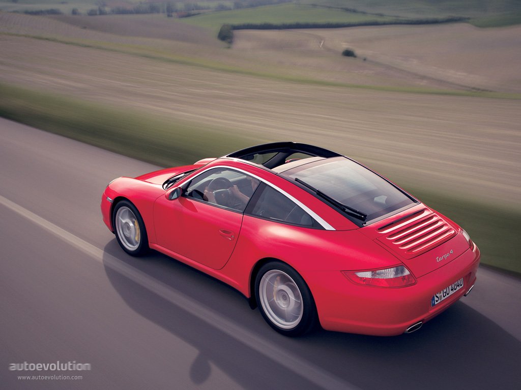 PORSCHE 911 Targa 4