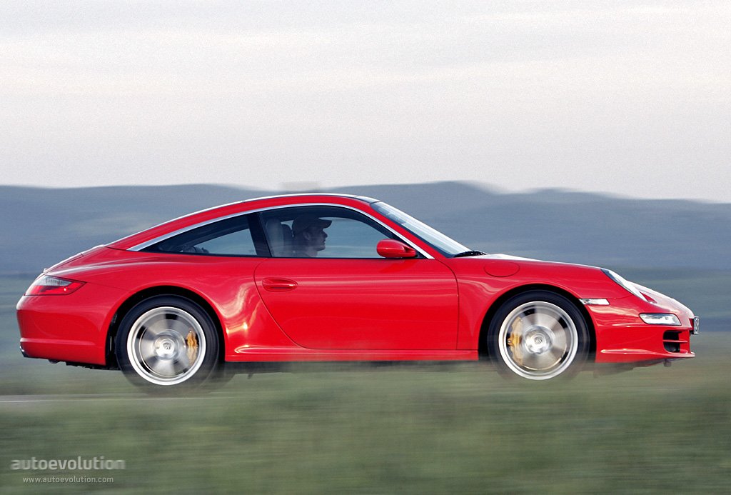 Porsche 911 Targa 4 photo 4