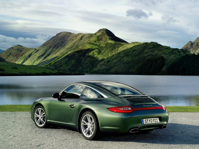 Porsche 911 Targa 4 photo 29
