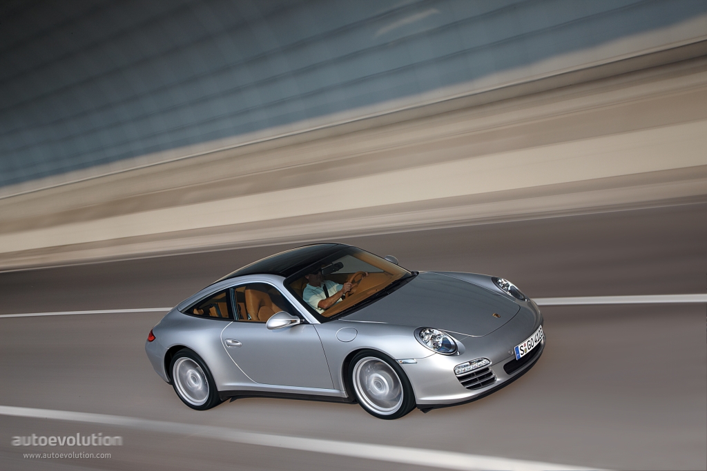 Porsche 911 Targa 4 photo 10