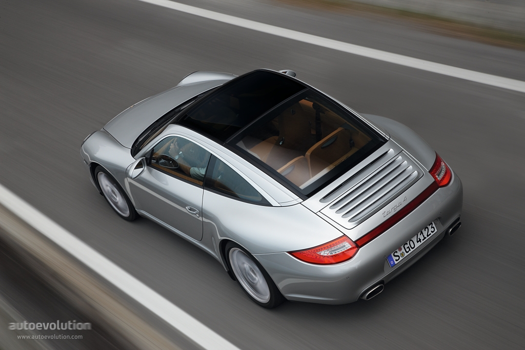 Porsche 911 Targa 4 photo 13