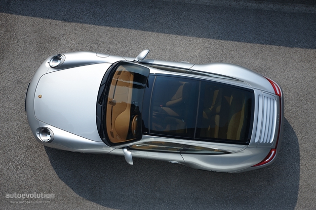 Porsche 911 Targa 4 photo 4