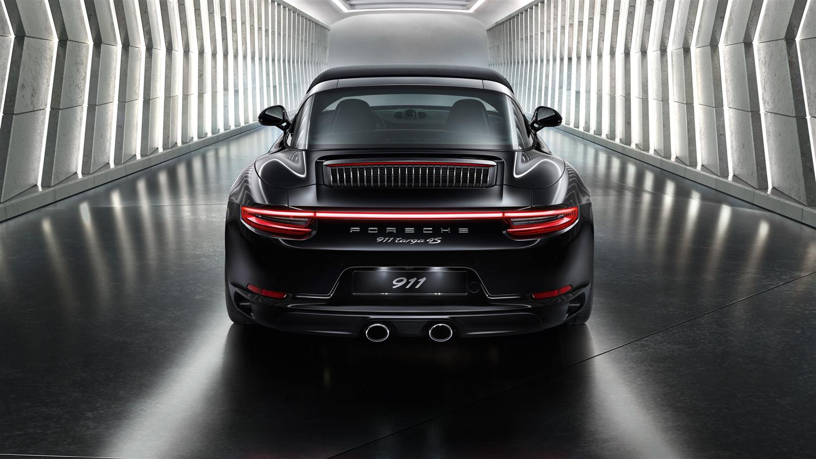 Porsche 911 Targa 4 photo 5