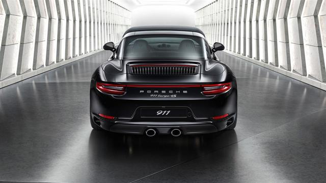 Porsche 911 Targa 4 photo 6