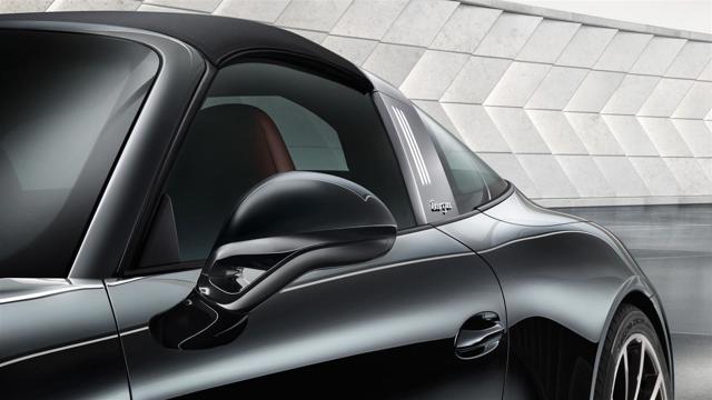 Porsche 911 Targa 4 photo 9