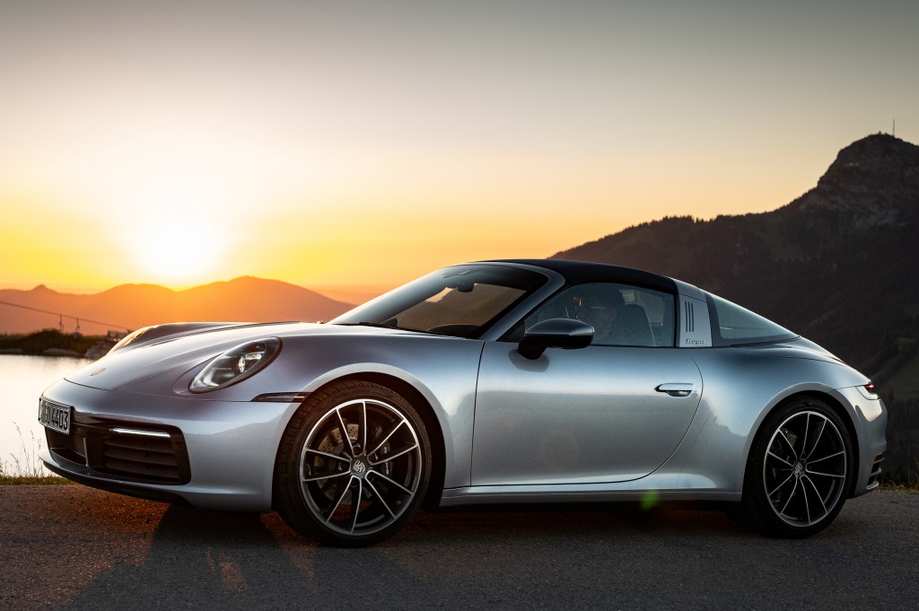 Porsche 911 Targa 4 photo 10