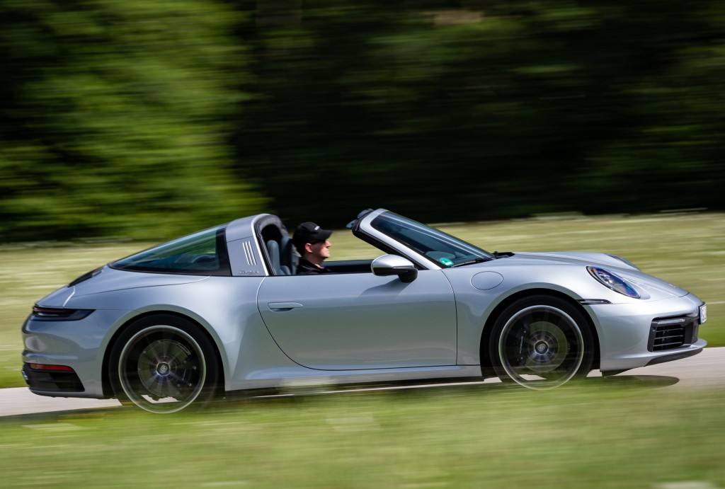 Porsche 911 Targa 4 photo 11