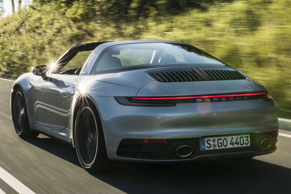 Porsche 911 Targa 4 photo 24