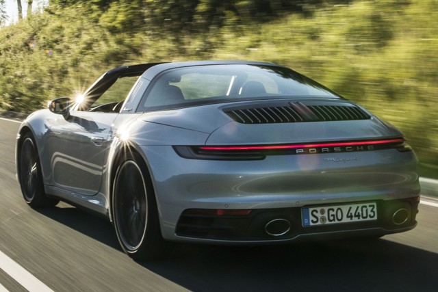 Porsche 911 Targa 4 photo 24