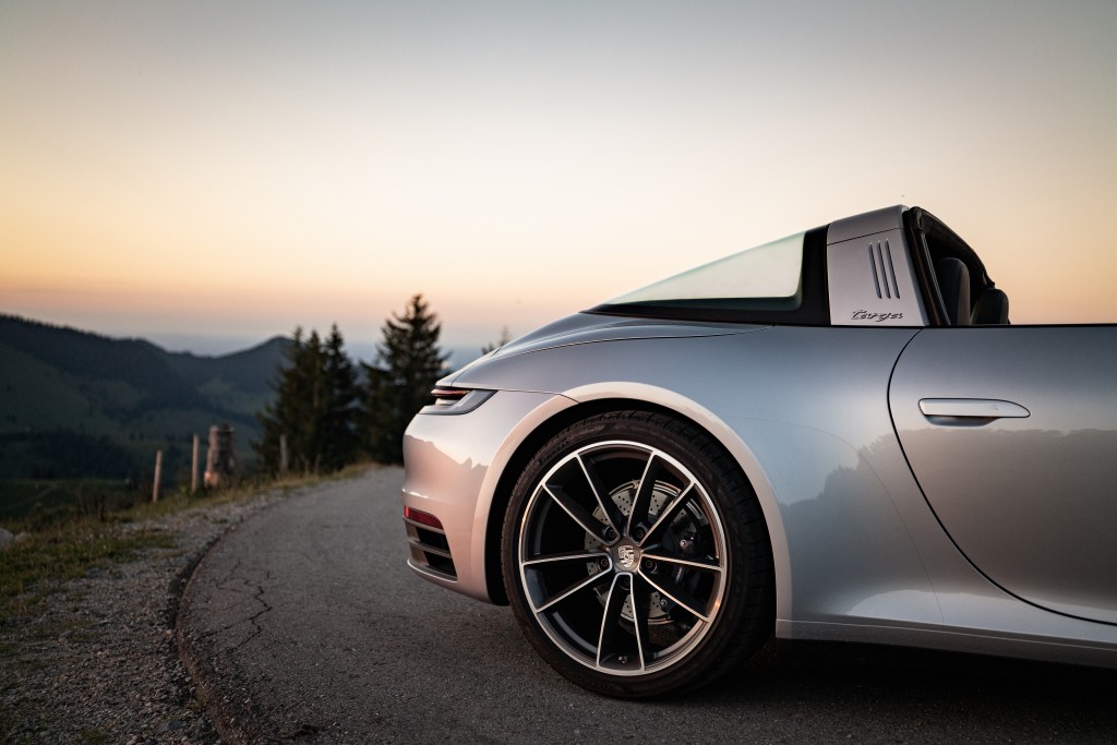 Porsche 911 Targa 4 photo 28