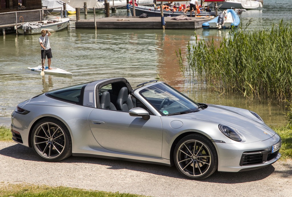 Porsche 911 Targa 4 photo 30