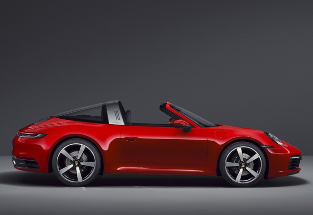 Porsche 911 Targa 4 photo 31